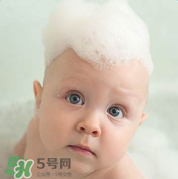寶寶濕疹可以涂郁美凈嗎？ 寶寶濕疹涂什么管用？
