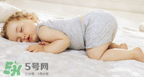 孩子發(fā)燒到39度該怎么辦？ 孩子39度能用物理降溫嗎？