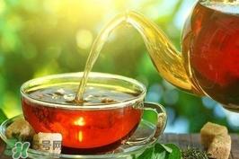 夏天喝什么茶去火？夏天喝什么茶清火