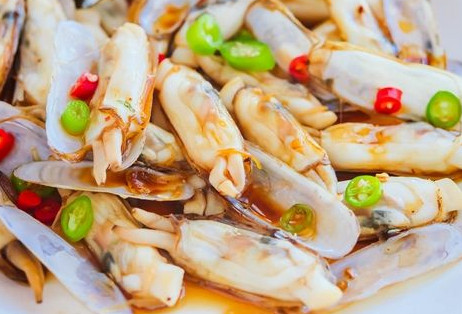 蟶子能和啤酒一起吃嗎？喝啤酒能吃蟶子嗎