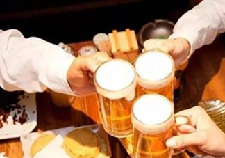 蟶子能和啤酒一起吃嗎？喝啤酒能吃蟶子嗎