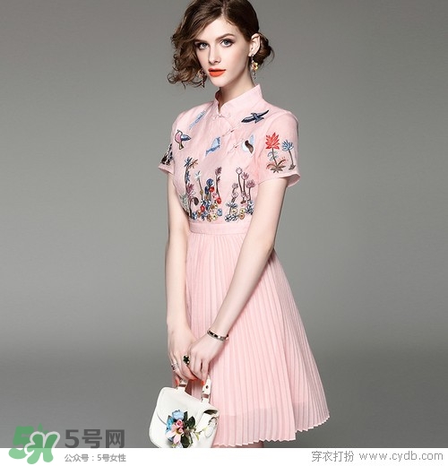 6月去香港穿什么？六月份去香港穿什么衣服？
