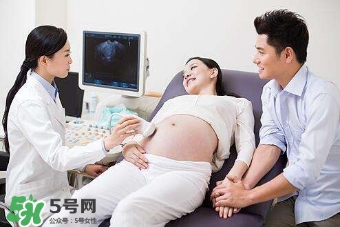 四維彩超能看出男女嗎？四維彩超能看清手指嗎？