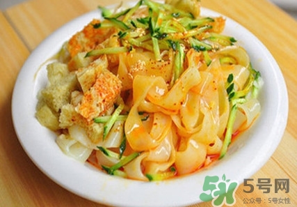 吃涼皮會(huì)發(fā)胖嗎？吃涼皮上火嗎