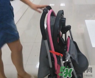 好孩子?jì)雰很囋趺凑郫B？好孩子?jì)雰很囌郫B步驟圖