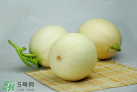 香瓜和菠蘿能一起吃嗎？香瓜和菠蘿可以吃嗎？