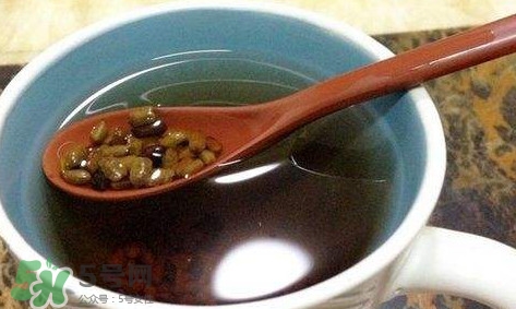決明子泡水喝要炒熟嗎？決明子泡水的功效