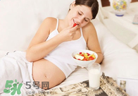 孕期肥胖有哪些危害？孕期補(bǔ)而不胖有哪些妙招？
