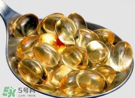 嬰兒吃魚肝油有什么好處？嬰兒吃魚肝油會拉肚子嗎？