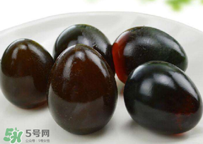 端午節(jié)為什么要吃皮蛋？端午節(jié)吃皮蛋的由來(lái)