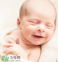 嬰兒蚊香液對(duì)寶寶有害嗎？嬰兒蚊香液能不能給寶寶用
