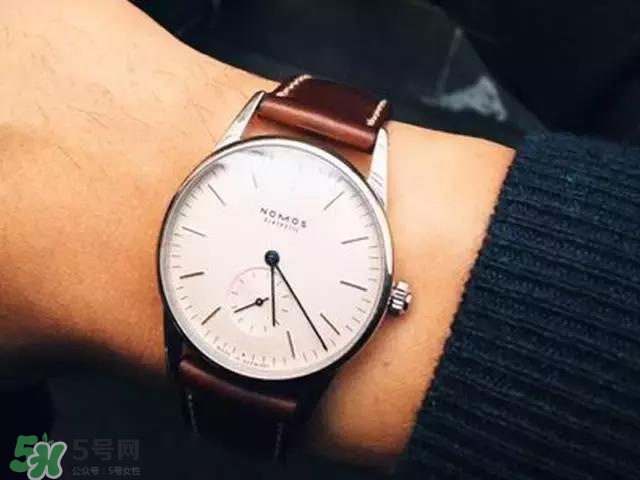 dw手表和天梭哪個好？dw手表和天梭手表哪個檔次高？