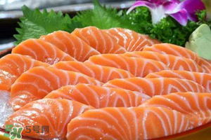 三文魚放冷藏還是冷凍？三文魚冷藏好還是冷凍好？