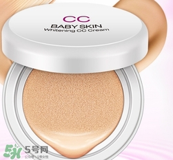 用cc霜之后要用散粉嗎？用cc霜之后要用蜜粉定妝嗎？
