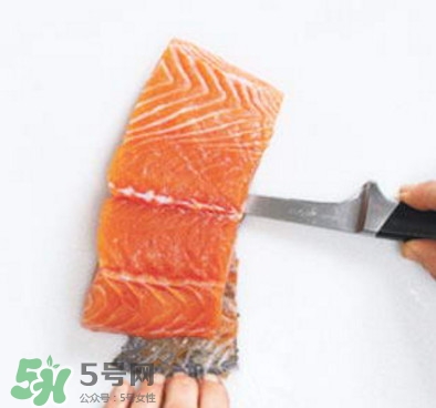 三文魚有刺嗎？三文魚的刺怎么處理