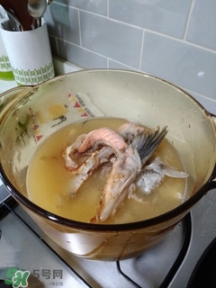 三文魚有寄生蟲嗎？三文魚生吃有寄生蟲嗎