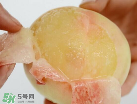 ?桃子發(fā)霉了還可以吃嗎？吃了發(fā)霉的桃子怎么辦？