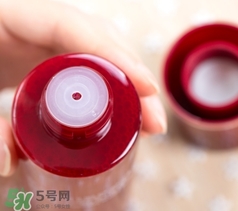 dr.wu杏仁酸亮白化妝水怎么樣？dr.wu杏仁酸化妝水功效