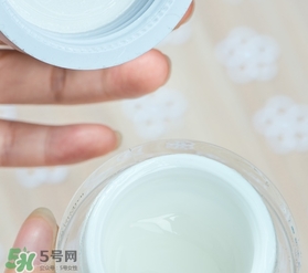 dr.wu達(dá)爾夫玻尿酸面霜怎么樣？dr.wu玻尿酸面霜怎么用？