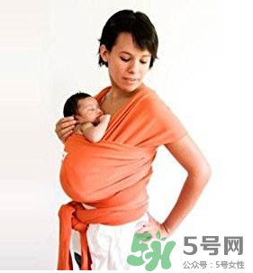 背巾適合多大的寶寶？背巾寶寶多大可以用？