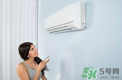 夏天坐月子可以吹風(fēng)扇嗎？夏天風(fēng)扇能不能給產(chǎn)婦用？