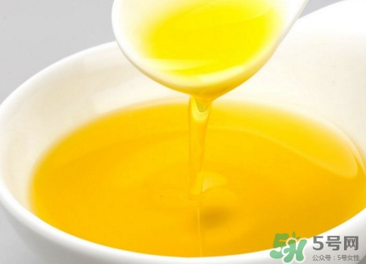 蜂蜜什么時(shí)候喝最好？蜂蜜什么時(shí)間喝最好