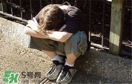 孩子遺精家長(zhǎng)怎么解決？第一次遺精怎么處理？