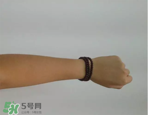 大創(chuàng)美白乳液多少錢？大創(chuàng)美白乳液為什么那么便宜