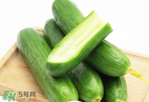 黃瓜敷臉要去皮嗎？黃瓜敷臉要削皮嗎？