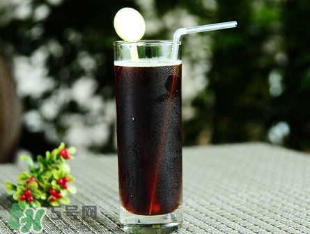 喝碳酸飲料會殺精嗎？碳酸飲料會導(dǎo)致不孕嗎