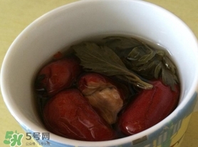 艾葉是什么植物？艾葉和艾草是一回事嗎？