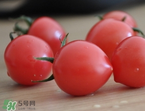 西紅柿不能和什么一起吃？西紅柿與哪些食物相克