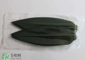 干粽葉泡多長時(shí)間？干粽葉要泡多長時(shí)間才能包粽子？