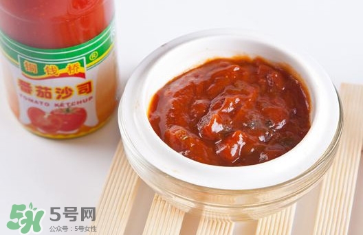 番茄醬是番茄沙司嗎？番茄醬和番茄沙司有什么不同？