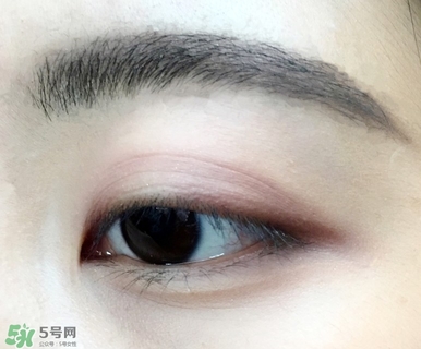 anastasia眼影多少錢？anastasia眼影試色專柜價格