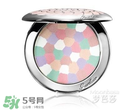 嬌蘭和迪奧粉餅?zāi)膫€好？嬌蘭和dior迪奧粉餅對比