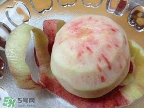 吃桃子要不要削皮？吃桃子的去皮方法