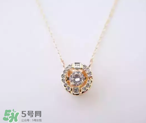 施華洛世奇跳動(dòng)的心哪個(gè)顏色好看？跳動(dòng)的心項(xiàng)鏈有幾種顏色？
