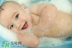 寶寶臍帶掉了要緊嗎？寶寶臍帶掉了出血了怎么辦？