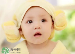 寶寶中暑的癥狀是什么？寶寶夏天如何判斷是否中暑？