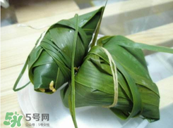 包粽子用什么糯米？包粽子的糯米要泡多久？