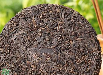 普洱茶減肥生茶好還是熟茶好？生茶和熟茶哪個(gè)減肥效果好？