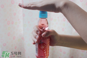 彈珠汽水怎么開(kāi)？彈珠汽水怎么開(kāi)不會(huì)噴？
