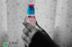 彈珠汽水怎么開(kāi)？彈珠汽水怎么開(kāi)不會(huì)噴？