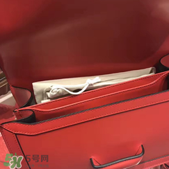 loewe三角包怎么看真假？羅意威巴塞羅那三角包真假辨別