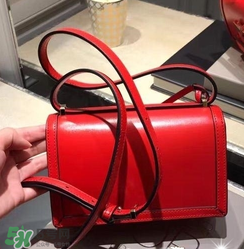 loewe三角包怎么看真假？羅意威巴塞羅那三角包真假辨別