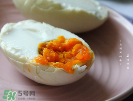 咸鴨蛋可以天天吃嗎？咸鴨蛋一天吃幾個(gè)？