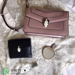 寶格麗蛇頭包有哪幾種尺寸？寶格麗蛇頭包尺寸介紹