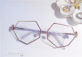 percy lau眼鏡多少錢？percy lau眼鏡專柜價格
