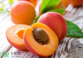 杏和西瓜能一起吃嗎？杏和西瓜能同時吃嗎？